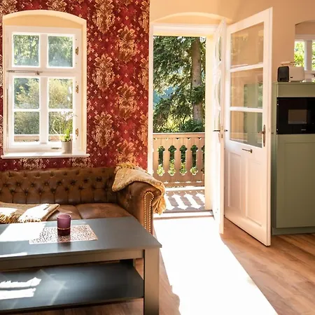 Kavalierhaus Im Rhododendronpark Kromlau Gablenz Zewnętrze zdjęcie