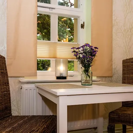 Kavalierhaus Im Rhododendronpark Kromlau Gablenz Zewnętrze zdjęcie