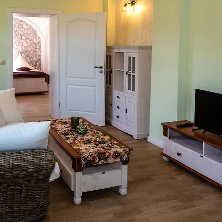 Kavalierhaus Im Rhododendronpark Kromlau Gablenz Zewnętrze zdjęcie