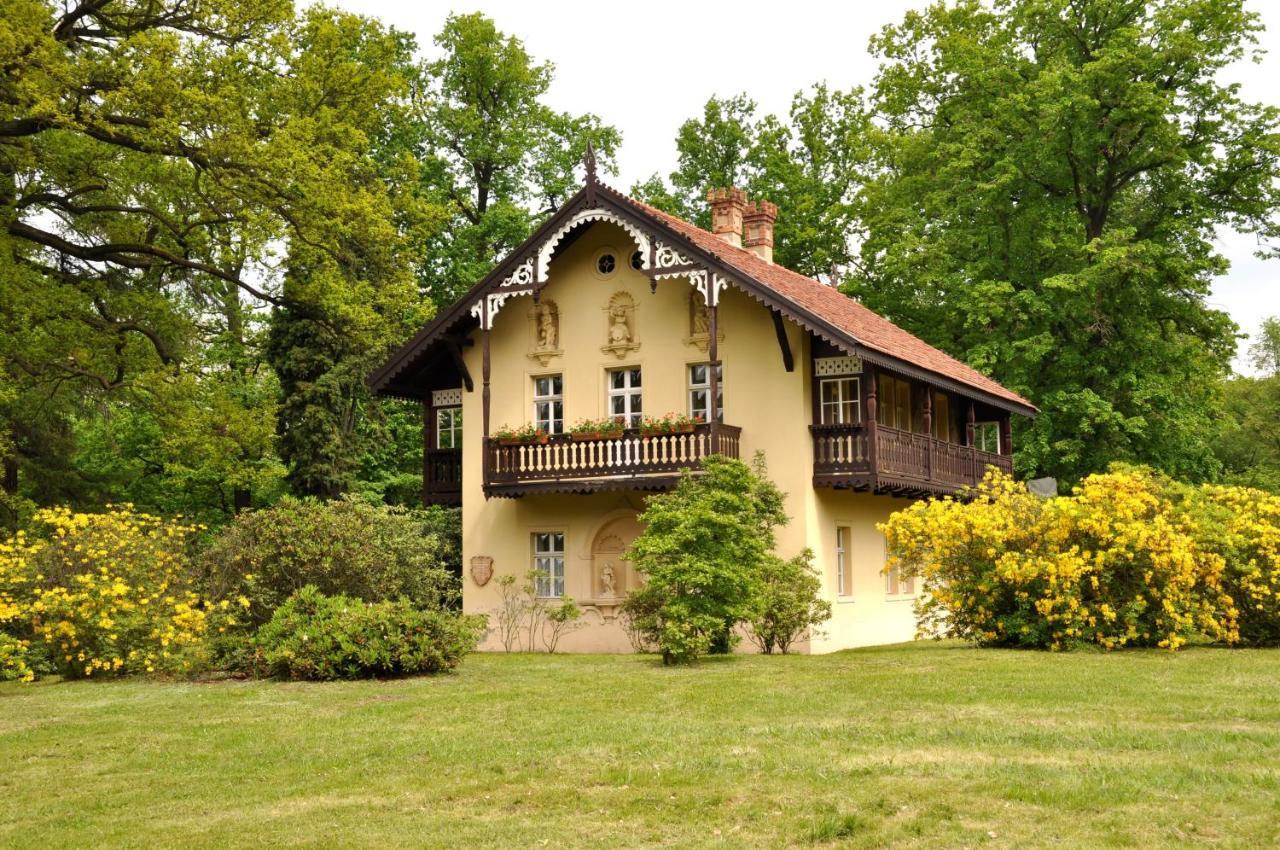 Apartment Kavalierhaus Im Rhododendronpark Kromlau Gablenz